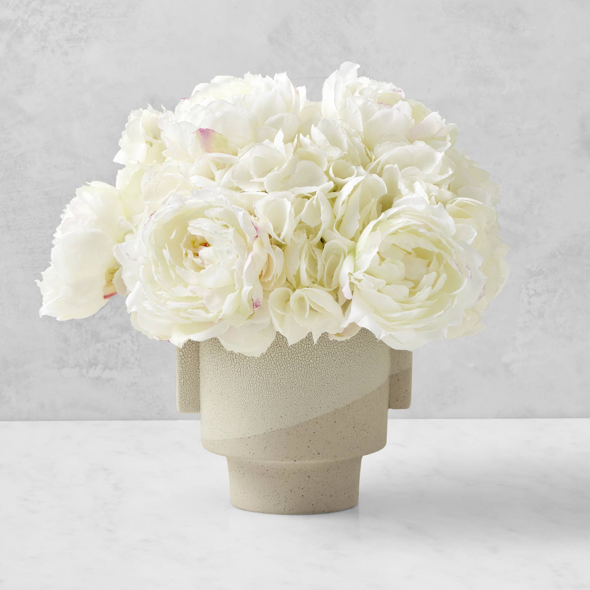 Celebrity Florist Jeff Leatham Collabs With Williams Sonoma