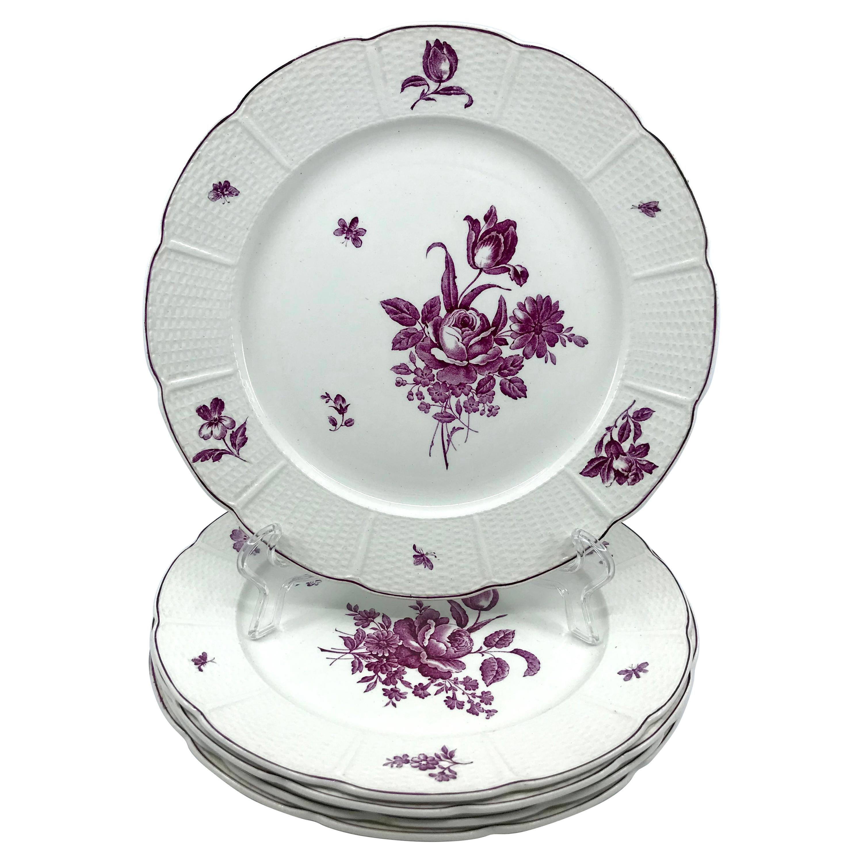 Set_of_Five_Magenta_and_White_Wedgwood_Floral_Plates.jpg