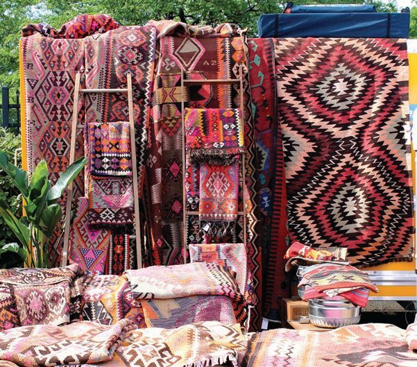 A plethora of eye-popping patterns at RSM PHOTO COURTESY OF DESIGNERS AND RANDOLPH STREET MARKET